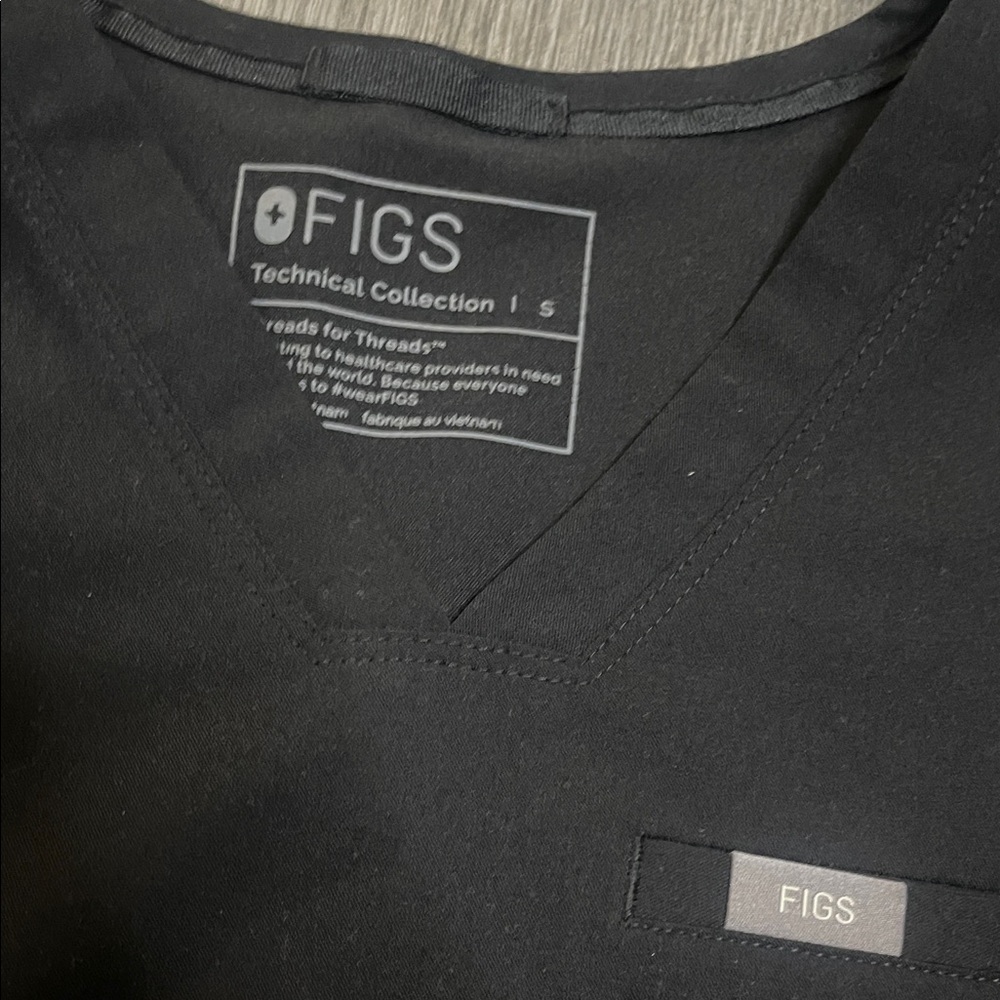 Figs Women's Classic Black Short Sleeve Top Maternity Scrub - Picture 3 of 4